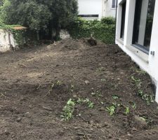 Régalage du pourtour de la maison