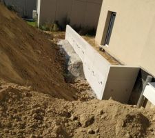 Mur en L arrière du garage
