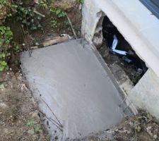 Regard pour acceder au vide sanitaire