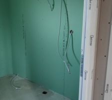 Salle d'eau principale