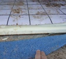 Isolant sous la plancher ciment