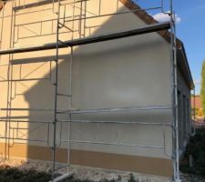 Et voila... la façade est finie ! 

Je suis totalement fan