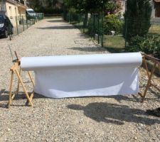 Le dérouleur maison du geotextile