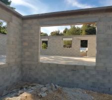 D&eacute;bord b&eacute;ton