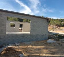 D&eacute;bord b&eacute;ton