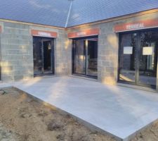 Ouvertures : façade arrière (et terrasse !)