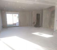 Vue du salon isolé!