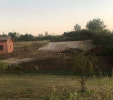 Notre belle parcelle vue de la route principale