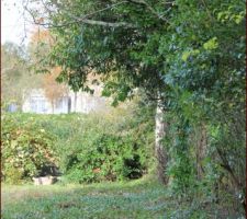 Le  chemin d acces pret &agrave; &ecirc;tre encaillass&eacute;..