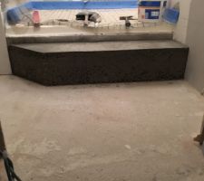 R&eacute;alisation d&acute;une marche en beton