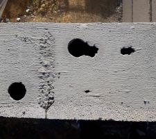 Pose hydrofuge sur la derni&egrave;re rang&eacute;e de parpaing du vs avant de mettre les poutrelles