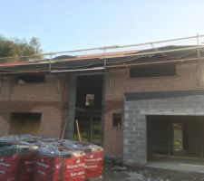 Ecran ss toiture Vue générale facade AV partie ppale 20191002