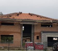 Tuiles vue générale facade AV (vue voisin) 20191003
