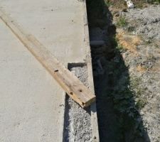 Dalle s&egrave;che - Emplacement des baies vitr&eacute;es et porte