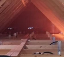 D&eacute;faut de pose de la cole sur les murs