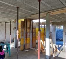 Escalier vu de la cuisine