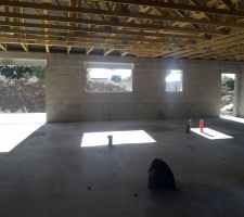 Charpente avec bache