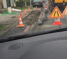 Bonjour.

La communauté urbaine a envoyé ce jour une société réaliser l'abaissement de bordure afin d'accéder facilement à mon terrain