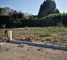 Un aper&ccedil;u du terrain viabilis&eacute; de 208m&sup2;