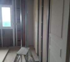 Placo jour 4: Chambre 1 armoire encastrée