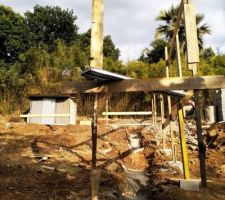 Les premi&egrave;res fondations