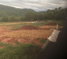 Acc&egrave;s chantier en cours le trou arrive rapidement apr&egrave;s normalement !!