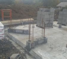 D&eacute;but du montage des murs