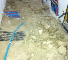 Le cellier en d&eacute;molition