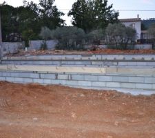 Quel beau travail ! , vide sanitaire maison et terrasse.