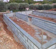 Quel beau travail ! , vide sanitaire maison et terrasse.