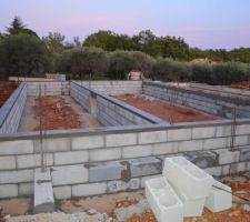 Quel beau travail ! , vide sanitaire maison et terrasse.