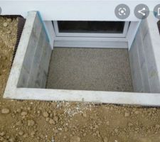 Cours anglaise en dur maçonnée