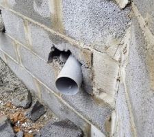 Parpaing déchaussé