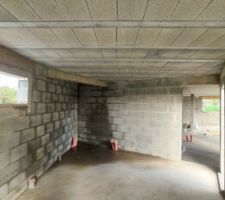 Le garage pas encore très sec