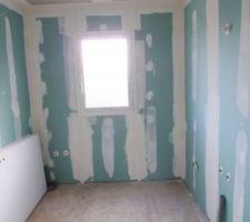 POSE DE L'ISOLATION - CLOISON TERMINEES 21-10-19