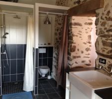 Arrière cuisine buanderie wc douche