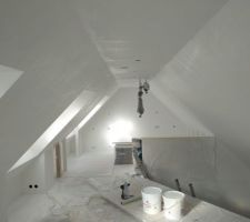 Couche impression et couche de finition