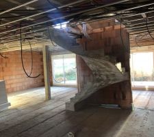 Installation rails et gaines techniques