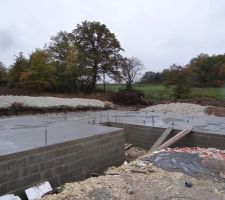 Plancher coulé