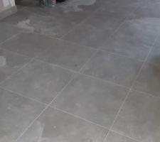 Carrelage dans salon cuisine