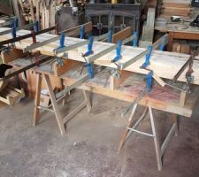 Collage des montants