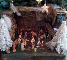 Crèche fabriquée par mes parents