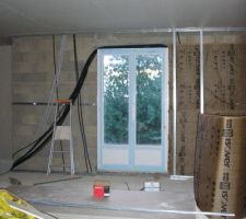 Il y a pu que ce pan de mur a finir