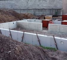 Coffrage vide sanitaire et soubassement fini