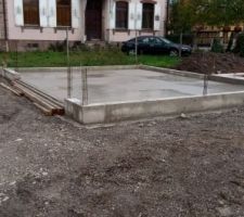 Dalles coulées (habitation sur hourdis et en terre plein pour le garage)