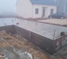 04 décembre, dalle finie, maintenant on attend 3 semaines de séchage