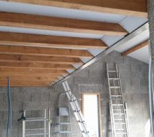 Finition 45° sur poutre métallique