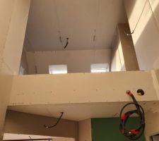 Vide sur hall