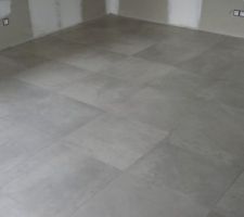 Pose de carrelage 60x60 gré cérame pleine masse rectifié en pose scellée