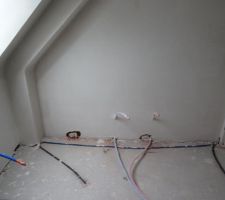 Plâtre sur la brique